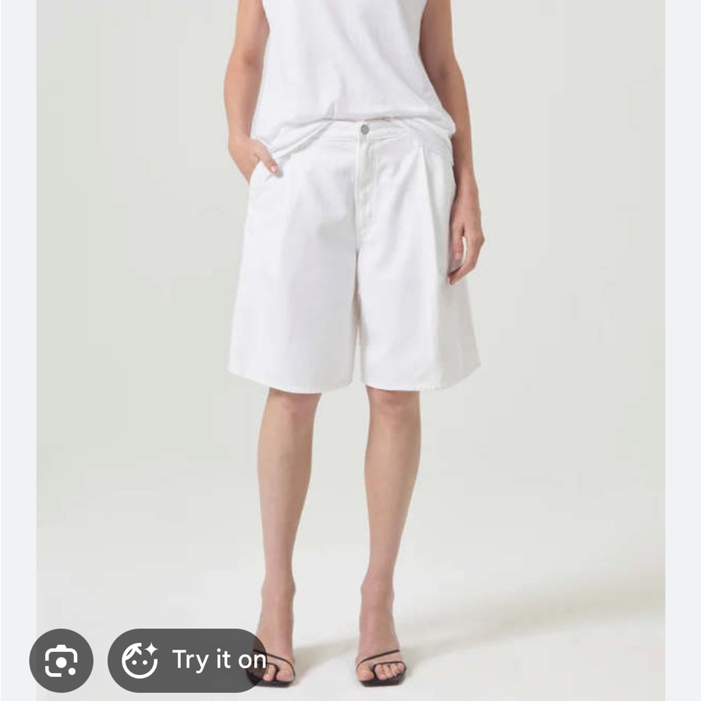 NWT never worn Agolde Ellis shorts